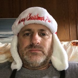 Meet your Posher, Tom